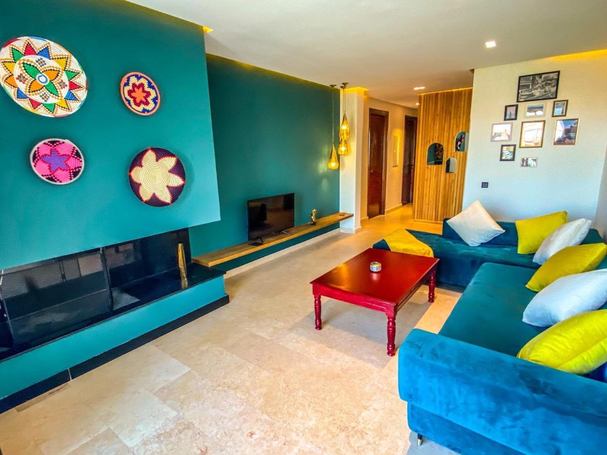 Apartment Stunning - Panoramic Pool View *